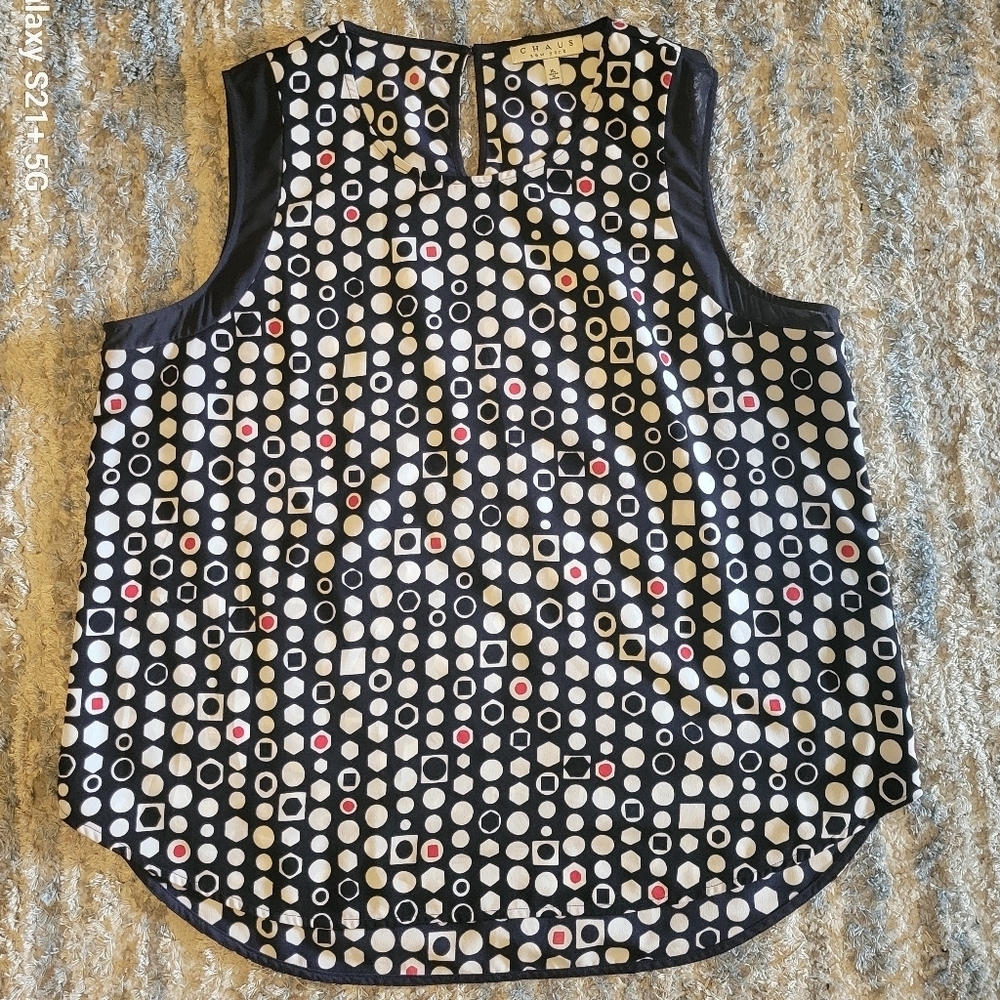 Chaus Women's XL Sleeveless Blouse
